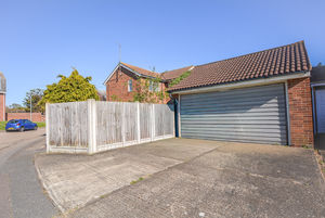 Photo 19- click for photo gallery